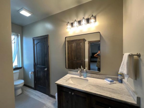Lakeview Suites